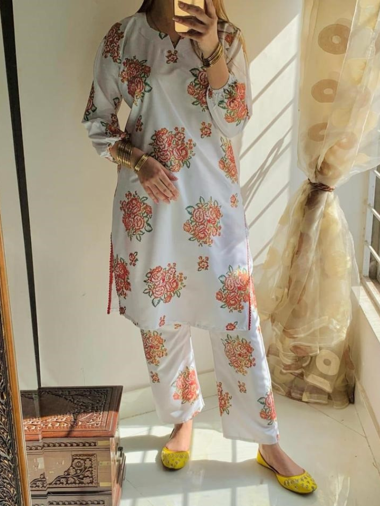 2 Pcs Womens Stiched linen Printed Suit